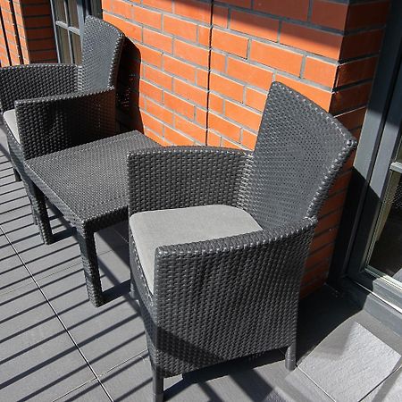 Apartament2 Bulwar Staromiejski Stare Miasto Centrum ヴロツワフ エクステリア 写真